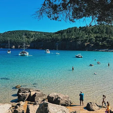 Romy T3 E - A 20m De La De Cala Montgo Torroella De Montgri